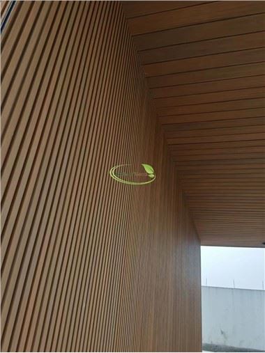 مواد البناء WPC المضادة للتآكل خالية من الصيانة